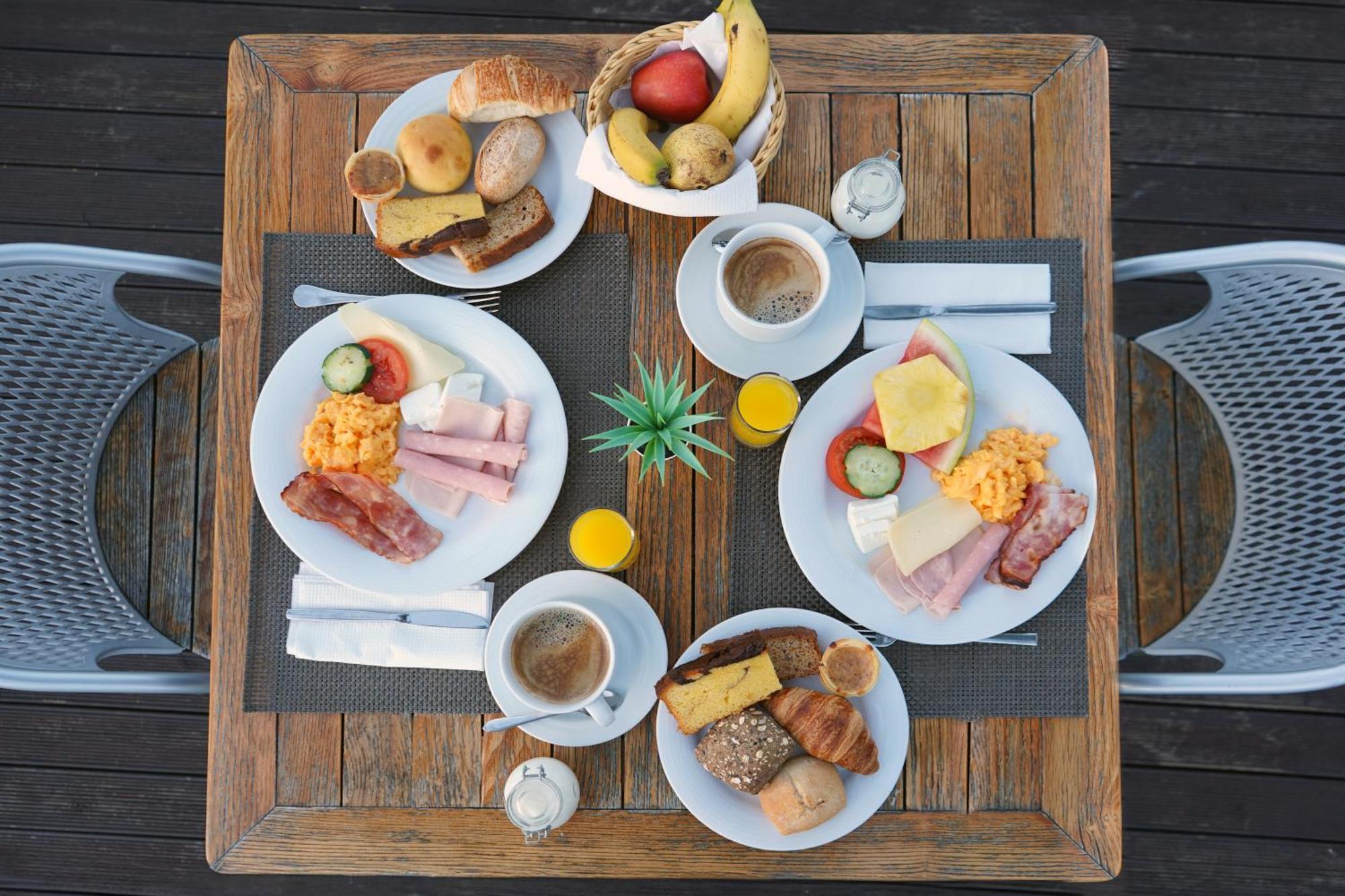Camacho Couette-café *